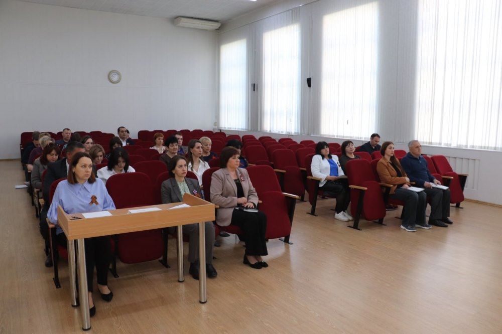 Состоялось пятьдесят восьмое очередное заседание Совета Новоселицкого муниципального округа Ставропольского края.