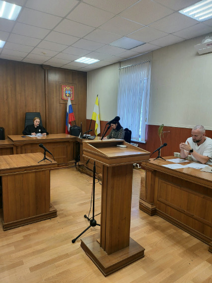 «Конфликт на кладбище… ». «Конфликт на кладбище… ».